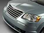 Chrysler Town & Country 2008 года